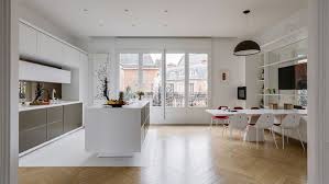 Cuisine Ouverte Design De Luxe Dans Un Appartement Haussmannien A Paris Realisation Arte Concept Can Cuisine Appartement Cuisines Design Cuisine Moderne