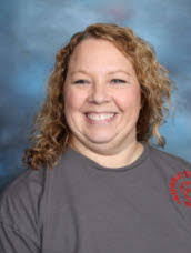 Laura Kauth's Instagram, Twitter & Facebook