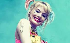 Margot robbie enjoyed a date night with her husband and film producer tom ackerley on friday, may 14. Kisah Margot Robbie Si Harley Quinn Sebelum Jadi Aktris Topcareerid