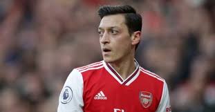 Последние твиты от mesut özil (@mesutozil1088). Image Mesut Ozil Pictured In Flight To Fenerbahce Just Arsenal News