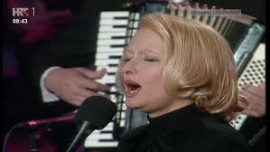 Kazališni kutak: Ksenija Prohaska, Miffy i 'Pazi na prazninu'