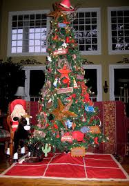 Popular christmas decorations on pinterest (pin this image to your board) christmas is our season. Mom S Christmas Decorations C R A F T