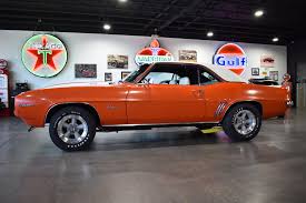 Kelly liked the camaro's redesigned interior, save for wanting more leg room for the driver and gauges mounted where they could actually be seen, instead of. 1969 Chevrolet Camaro 1969 Camaro