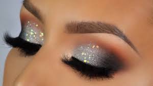 Black And Silver Glitter Eye Makeup One Brand Tutorial Smashbox L Silver And Black Eyeshadow Sparkle Eye Makeup Nye Makeup Glitter Eye Makeup