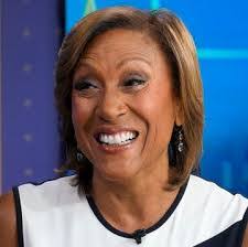 Randi Davenport's Instagram, Twitter & Facebook