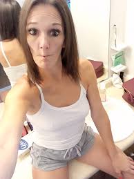 Single 61 years old from Macomb, Township Michigan