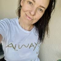 400+ perfiles de «Jada»