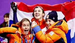 Afgelopen juli overleed shorttrackster lara van ruijven nadat ze ernstig ziek was geworden tijdens een trainingskamp in de pyreneeën. Tijd Om Te Stappen Nee Lara Had Andere Dromen Sport Bndestem Nl