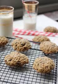 Chewy Oatmeal Raisin Cookies Easy Oatmeal Cookies Baker Bettie Recipe Easy Oatmeal Raisin Cookies Cookie Recipes Oatmeal Raisin Oatmeal Raisin Cookies