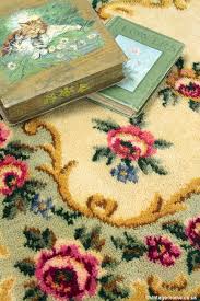 De harto vintage book box. Vintage Home Shop Vintage Delights Rosy Rug With Hand Painted Box And Flowers Book Www Vintage Home Co Uk Vintage House Decorating Details Granny Chic