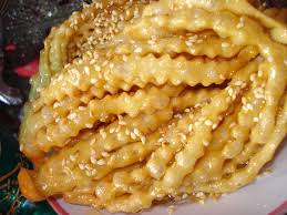 Griwech Al Nakhla قريوش النخلة حلويات جزائرية Artculinaireetcitationsberberes Food Algerian Cuisine Food And Drink