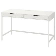 Aleks Pismennyj Stol Belyj 131x60 Sm Ikea In 2020 White Desk With Drawers Ikea White Desk Ikea Alex Desk