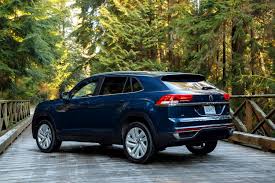 Is the new cross sport better than a normal atlas??? 2020 Volkswagen Atlas Cross Sport Is Roomy To A Fault Slashgear