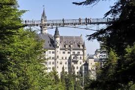 Marienbrucke, neuschwanstein © travel signposts. Schloss Neuschwanstein Mit Der Marienbrucke Schloss Neuschwanstein Neuschwanstein Reisen