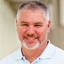 Missouri Bar President Shelly Dreyer describes in her column how #MOLawyers  can help create a stable society & bridge divides.