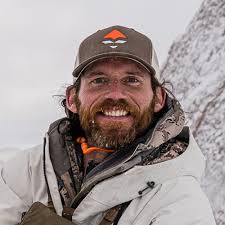 How to find mule deer bucks during the November rut: 8 tactics for success  // GOHUNT. The Hunting Company