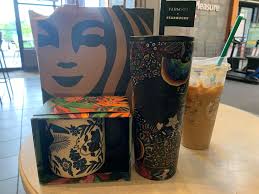 1st picture is not my picture but the 2nd picture with video is mine. One  of the new @starbucks X Farm Rio collaboration keychains in real life. This  is a new upcoming