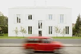 Hintergrund für den namen „weisses haus, unter dem die villa in der paulinenstraße bei der wiesbadener die location geschichte weisses haus Ganz In Weiss Ein 4 Parteien Wohnhaus In Wiesbaden