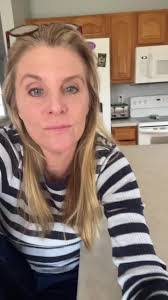 Lisa Bevan's Instagram, Twitter & Facebook