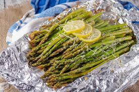 Bbq Asparagus With Parmesan And Lemon Zest Asparagus Bbq Asparagus Easy Asparagus Easy Asperagus In 2020 Easy Asparagus Recipes Asparagus Recipe Lemon Zest Recipes