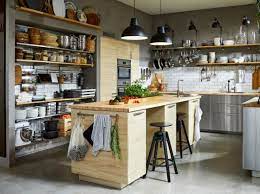 Nos îlots et dessertes de cuisine vous offrent ce petit plus en vous épargnant les frais d'un réagencement complet. Ilot Central Ikea Les 10 Meilleurs Modeles Pour Votre Cuisine