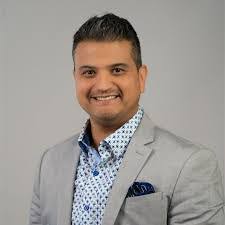 Leo Pena's Instagram, Twitter & Facebook