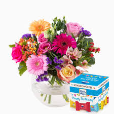 Ob klein oder groß, elegant oder bunt, bei uns kannst du online stets den richtigen blumenstrauß bestellen. Blumenshop De Blumen Zu Jedem Anlass Verschicken