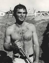 20 amazing portraits of a very young burt reynolds in the. What Was Burt Reynolds Cause Of Death And What Age Was The Smokey And The Bandit Star When He Died