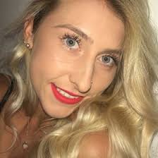 Kyra Santasania (ksantasania)