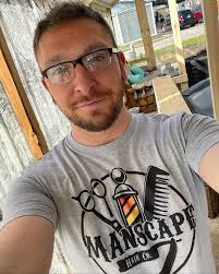 Derek J. Stringham (@manscapehairco) • Instagram photos and videos