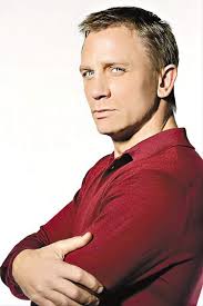 Happy Birthday Daniel Craig 🌹🌹🌹