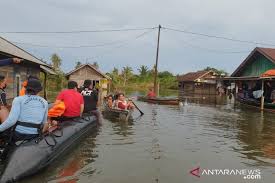 The following two tabs change content below. Keberpihakan Politik Dalam Mitigasi Banjir Di Tengah Pandemi Antara News