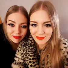 Leanne Lawson (rockinchick1523)