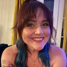 Walton Goggins abruptly ended his interview with The Times after being  asked about feud rumors between him and Aimee Lou Wood 🫣