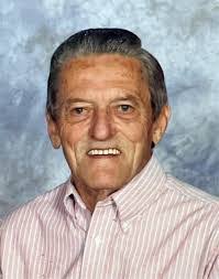 Everett Pierce's Instagram, Twitter & Facebook