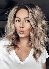 Hairstyle Dry Texture Spray Teased Hair Medium Hair Styles Hairstyle
