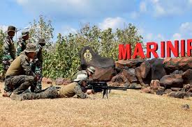 Lowongan kerja bondowoso, jember, banyuwangi, situbondo, probolinggo. Prajurit Marinir Tni Al Dan Marinir As Latihan Menembak Sniper Bersama Di Situbondo