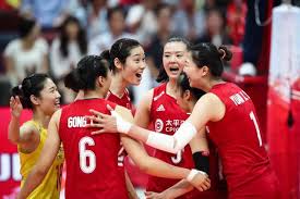 張雨霏在 女子200米蝶泳 決賽中，游出2分03秒86，刷新 奧運紀錄， 為中國再奪一金。. Drcxkp1fsxqtam