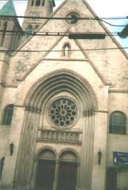 It is located at the junctures of clove road, bement avenue, and tyler place. Internet History Sourcebooks Project