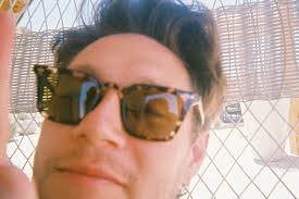 Jayme Flores. (@flores_jayme17)