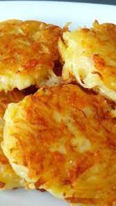 Crispy Cheesy Hash Browns Bec Rogers Hashbrown Recipes Recipes Breakfast Recipes