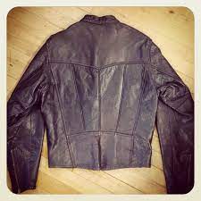 The Back Of The Cal Leather Pullover This Is Just Beautiful Calleather Pullover Leather Leatherpullover Vintage Vintagepullover Contact Cal Leather At