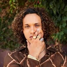 Лучшие песни Diandra Faye на Music Worx