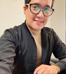 Marlen Enriquez's Instagram, Twitter & Facebook