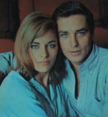 Le 21 janvier dernier, anthony delon a annoncé la mort de sa mère nathalie à l'âge de 79 ans des suites d'un cancer du pancréas. Nathalie Delon And Alain Delon Alain Delon Movie Stars Classic Movie Stars