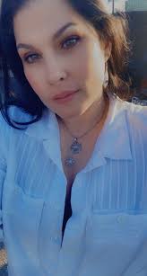 Lisa Weese's Instagram, Twitter & Facebook