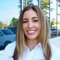 Caitlyn Warrington's Instagram, Twitter & Facebook