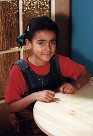 Aleksandra szwed w odważnym ujęciu! Aleksandra Szwed Z Rodziny Zastepczej Do Show Biznesu Zdjecia Plejada Pl