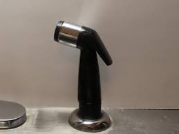 how to repair a broken kitchen faucet
