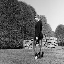 Home to over 200,000 taylor photos, we are your number one source for photoshoot outtakes, screen captures, red carpet photos, and more! 7 Signs That Taylor Swift Is Dropping A Third Secret Album Called Woodvale